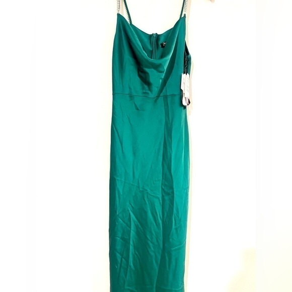 NWT AQUA Satin Cowl Open Back Gown - evening dress size 4 emerald - Picture 6 of 13